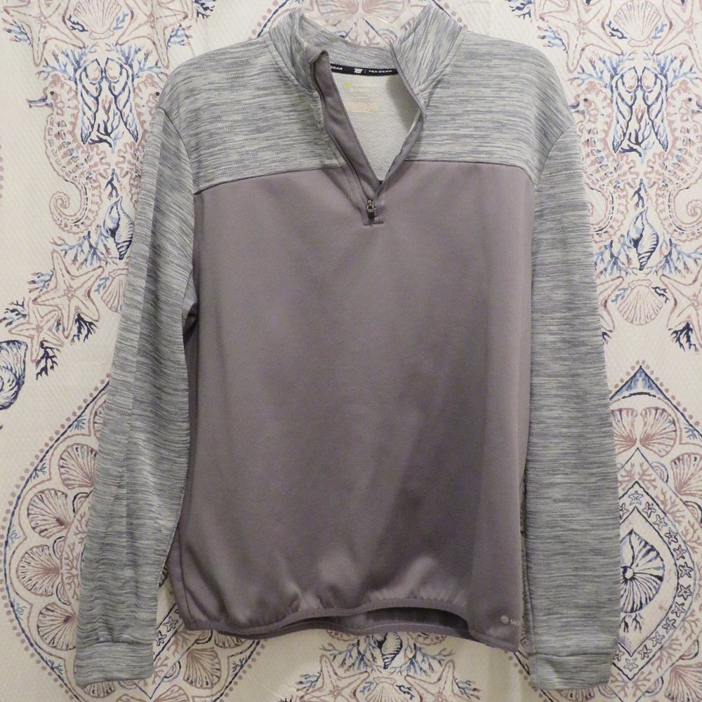 Tek Gear Insulated Gray Zip Up Pullover - L